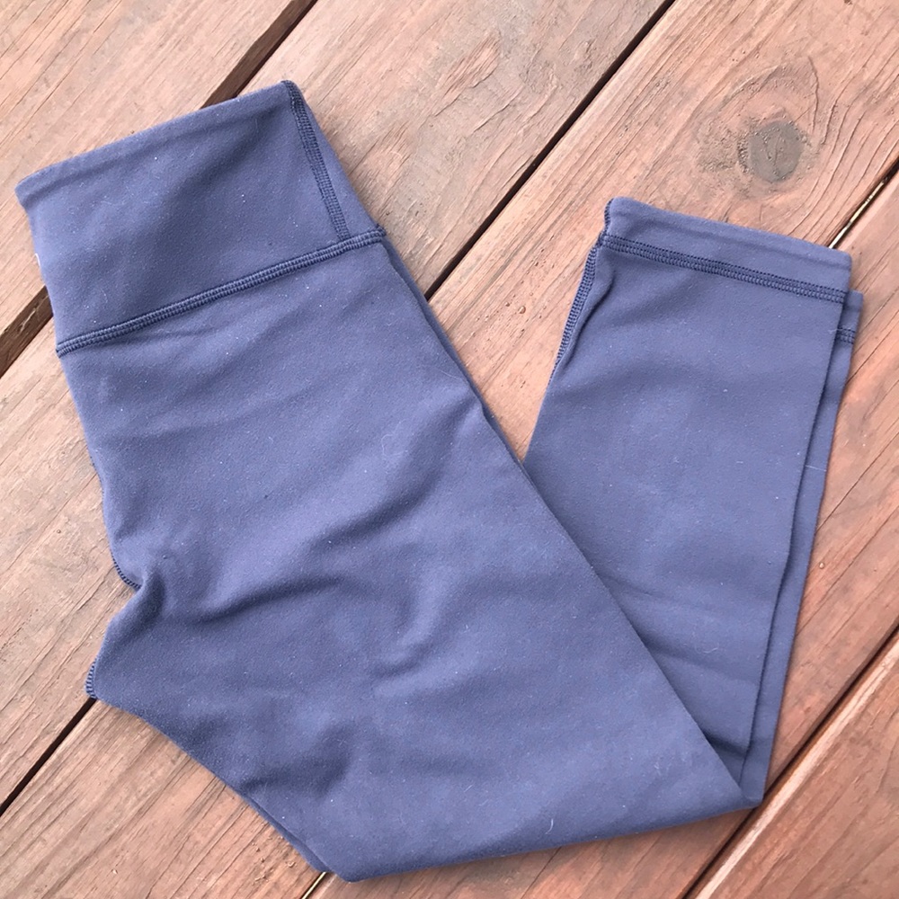 Lululemon - Reversible Wunder Under Crop